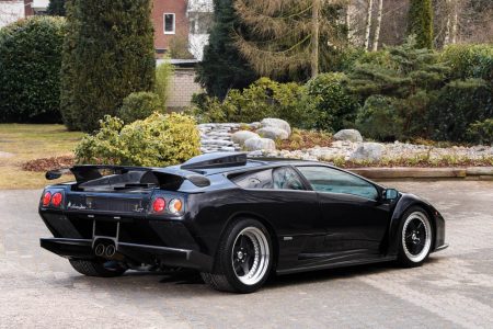 1 de los 80 Lamborghini Diablo GT de 1999 a subasta... ¡sólo 276 km!
