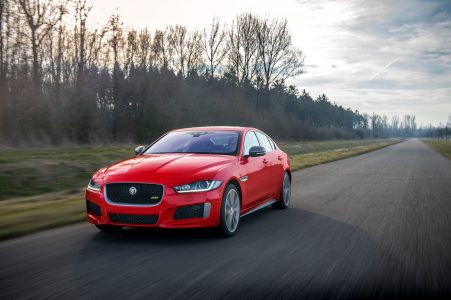 La edición limitada "300 Sport" aterriza en los Jaguar XE, XF y XF Sportbrake