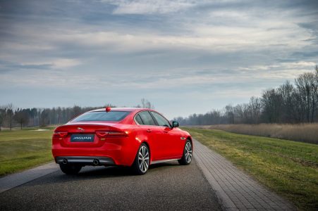 La edición limitada "300 Sport" aterriza en los Jaguar XE, XF y XF Sportbrake