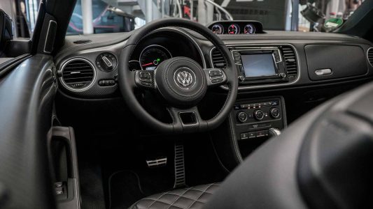 El Volkswagen Beetle Cabrio de ABT se transforma por completo: Así luce ahora esta unidad personalizada