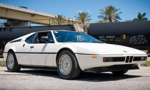 Sale a la venta un BMW M1 con poco más de 12.000 kilómetros