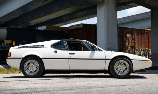 Sale a la venta un BMW M1 con poco más de 12.000 kilómetros