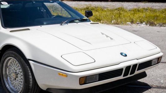 Sale a la venta un BMW M1 con poco más de 12.000 kilómetros