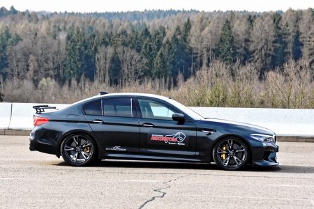 El BMW M5 de AC Schnitzer es más rápido que un Porsche 911 Turbo S en el circuito de Sachsenring