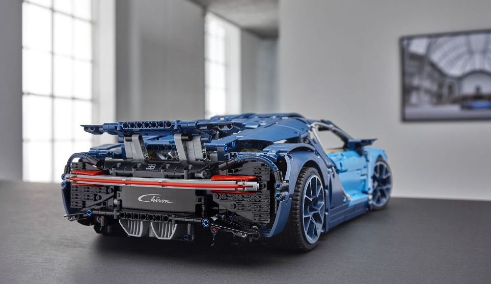 el-bugatti-chiron-de-lego-tiene-3-599-piezas-y-un-precio-de-419-99-euros-ya-estas-listo-para-comprarlo-03