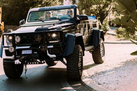 El Mercedes G 500 44² sin techo es la última creación de Jon Olsson