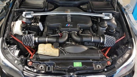 Alguien ha transformado estéticamente un BMW M5 E39 en un BMW M5 E60