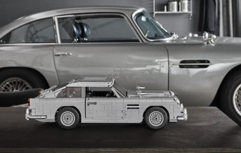 Gracias a LEGO ya puedes tener el Aston Martin DB5 de James Bond: ¡Con asiento eyectable!