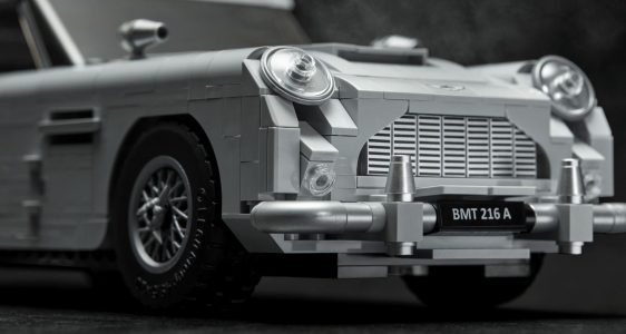 Gracias a LEGO ya puedes tener el Aston Martin DB5 de James Bond: ¡Con asiento eyectable!