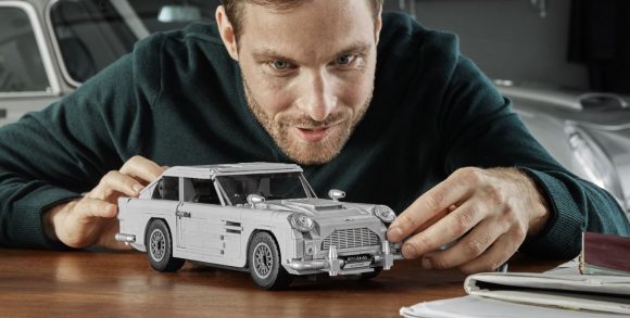 Gracias a LEGO ya puedes tener el Aston Martin DB5 de James Bond: ¡Con asiento eyectable!