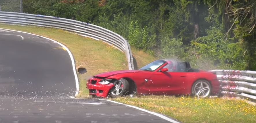 Vídeo: Este BMW Z4 M Roadster queda destrozado en Nürburgring
