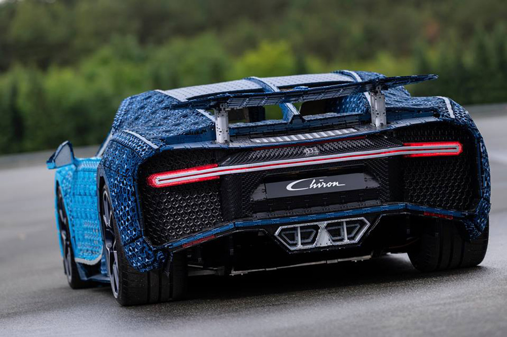 Hay un Bugatti Chiron fabricado de LEGO a tamaño real: ¡Con más de un millón de piezas!