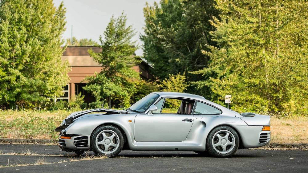 ¿Quieres un Porsche 959 Komfort? Hazte con uno accidentado en subasta