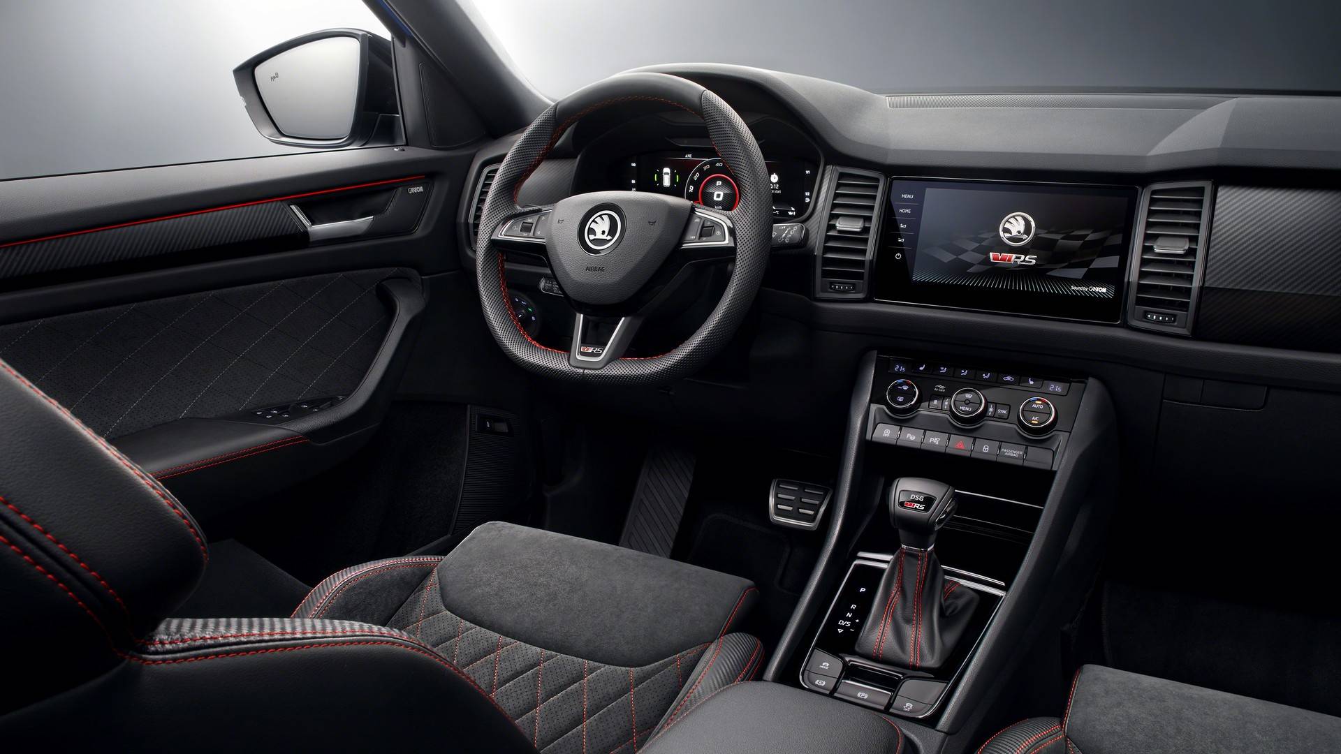 Así es el interior del nuevo Skoda Kodiaq RS