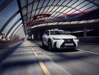 El crossover compacto Lexus UX 250h llegará en 2019 y arrancará en los 33.900 euros