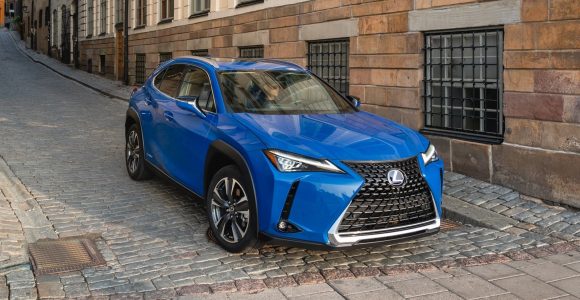 El crossover compacto Lexus UX 250h llegará en 2019 y arrancará en los 33.900 euros