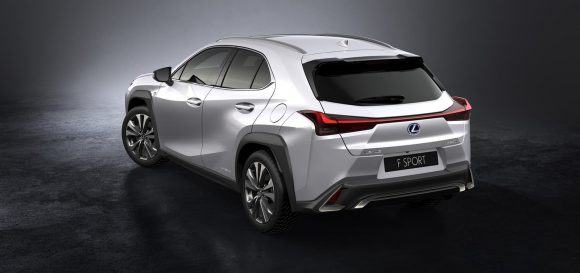 El crossover compacto Lexus UX 250h llegará en 2019 y arrancará en los 33.900 euros