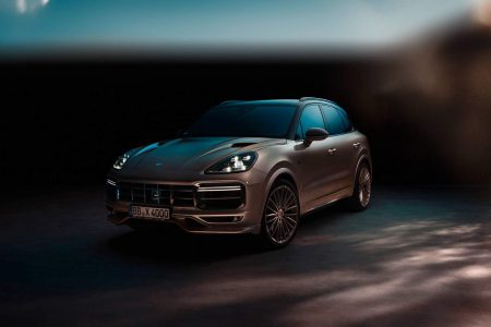 El Porsche Cayenne Turbo de TechArt nos recibe con 640 CV y un peculiar habitáculo