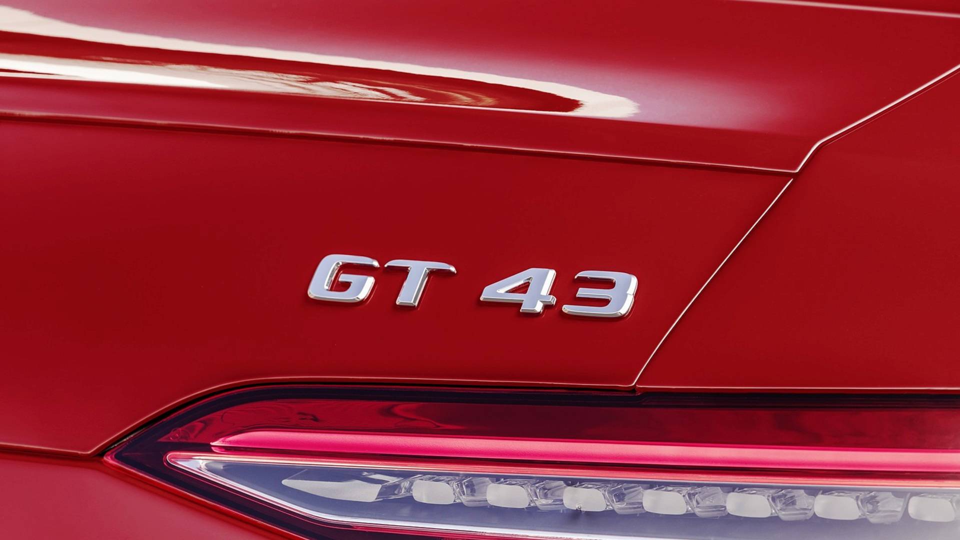 Mercedes-AMG GT 43 4 puertas: debut con seis cilindros por bandera