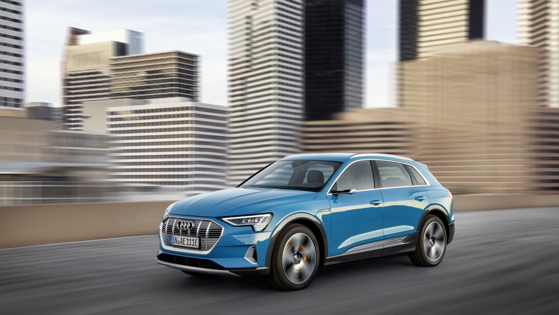 Oficial: Audi e-tron, eléctrico, potente y capaz de todo