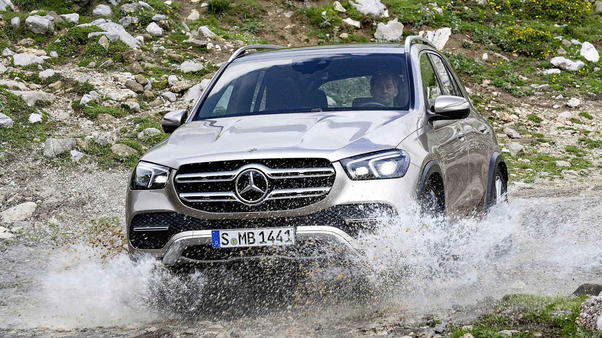 Oficial: nuevo Mercedes GLE, más avanzado, tecnológico... y conservador