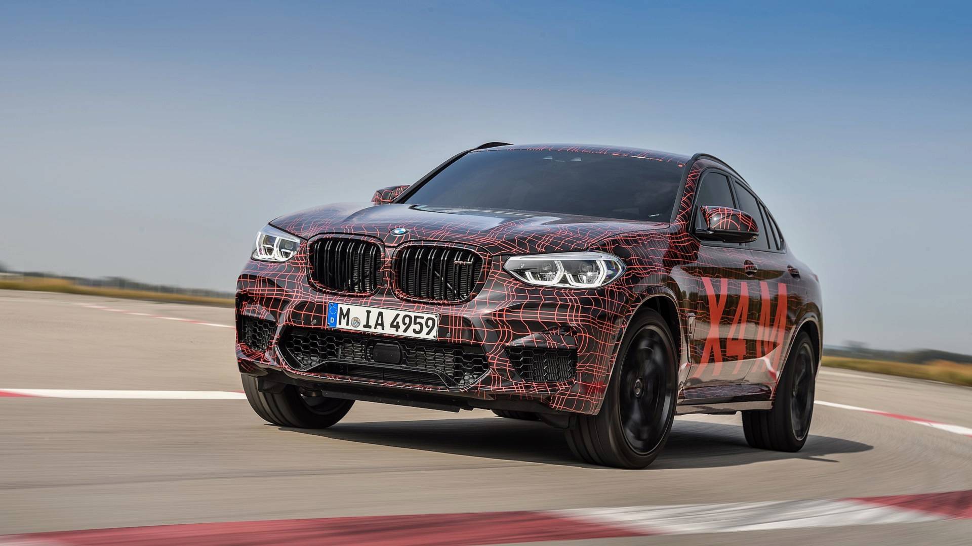 Ya casi están aquí: nuevos BMW X3 M y X4 M, imágenes oficiales