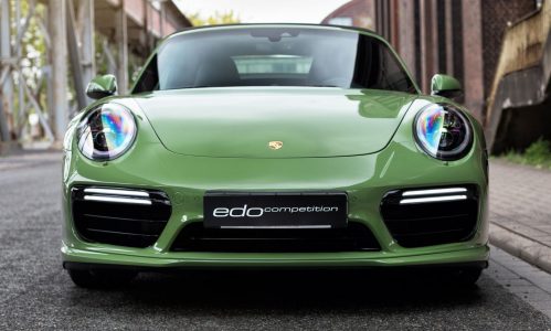 El Porsche 911 Turbo S de Edo Competition se pone un traje de color verde oliva