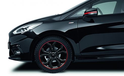 Más colores para el benjamín: El Ford Fiesta ST-Line recibe la serie Red & Black Edition