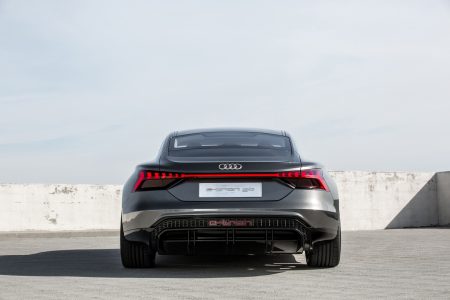 Audi e-tron GT Concept: Así es la antesala del brutal Gran Turismo 100% eléctrico