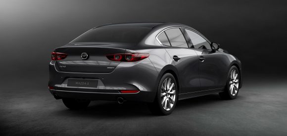 Mazda 3 2019: Con más tecnología que nunca y un motor híbrido