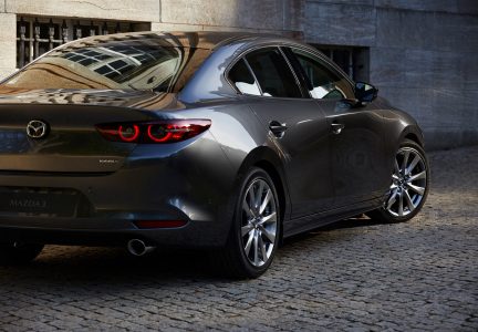 Mazda 3 2019: Con más tecnología que nunca y un motor híbrido