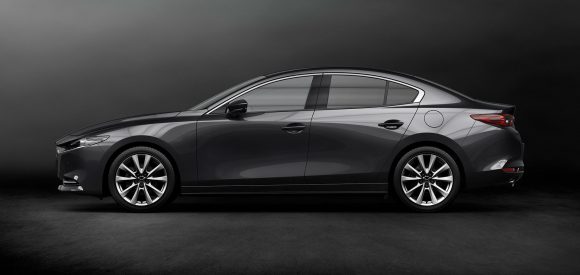 Mazda 3 2019: Con más tecnología que nunca y un motor híbrido