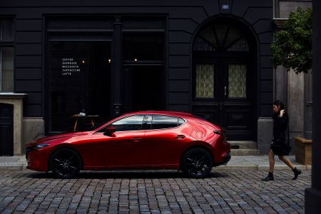 Mazda 3 2019: Con más tecnología que nunca y un motor híbrido