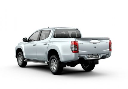 Mitsubishi L200 2019: El pick-up pasa por quirófano y cambia radicalmente