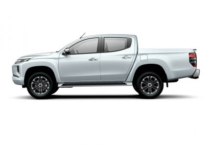 Mitsubishi L200 2019: El pick-up pasa por quirófano y cambia radicalmente