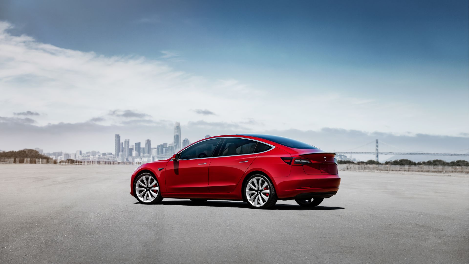 El Tesla Model 3 aterriza en España: Ojo a su precio, porque parte de los 59.100 euros