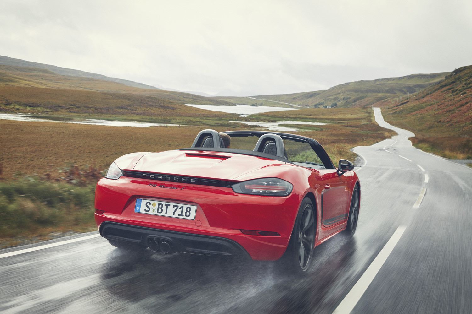 Porsche 718 T Boxster y Cayman 2019: Pensada para los más puristas