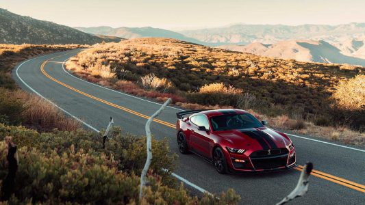 750 CV, fibra de carbono y un aspecto brutal para el Ford Mustang GT500 2020