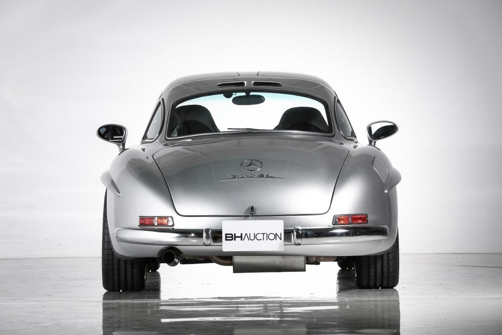 A subasta un Mercedes 300 SL de 1955 preparado por AMG