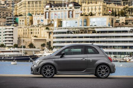 El 70 cumpleaños de Abarth trae la serie 70th Anniversary a los Abarth 595 y Abarth 124 Spider