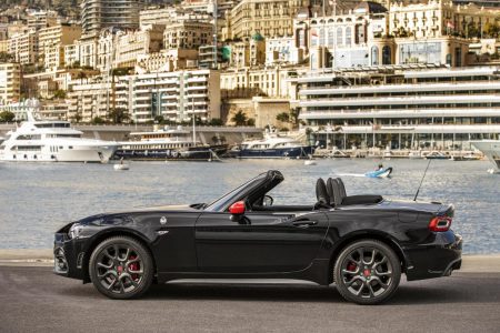 El 70 cumpleaños de Abarth trae la serie 70th Anniversary a los Abarth 595 y Abarth 124 Spider