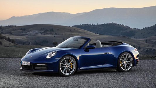 El Porsche 911 prescinde de su techo en el Porsche 911 Cabriolet 2019