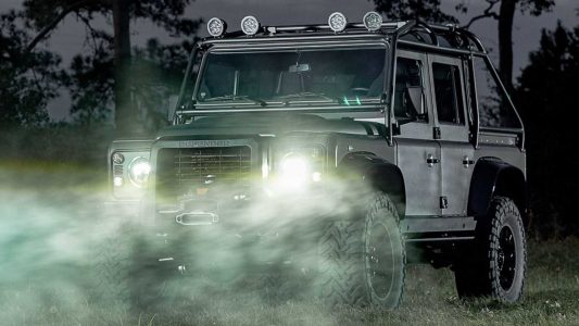 El Spectre 110 Crew Cab de Himalaya te acerca al ambiente 007