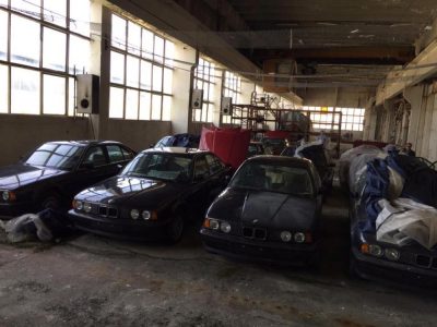 Hallan once BMW Serie 5 E34 de 1994 sin estrenar en Bulgaria