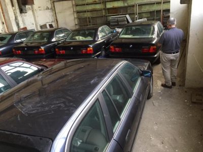 Hallan once BMW Serie 5 E34 de 1994 sin estrenar en Bulgaria