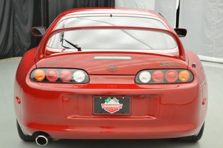 La burbuja de los Toyota Supra MKIV sigue aumentando: ¡Se ha vendido una unidad por 121.000 dólares!