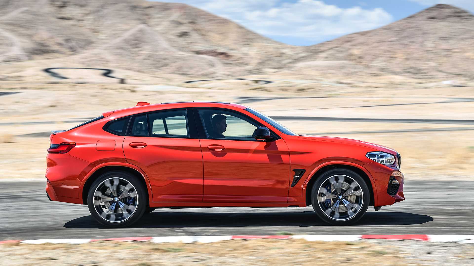 BMW X3 M y X4 M: presentación oficial con versiones Competition