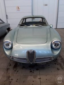 ¿Cuánto dinero serías capaz de gastar en un Alfa Romeo GIulietta SZ que ha estado parado 35 años?