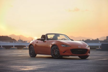 El Mazda MX-5 30 Aniversario irrumpe con 3.000 unidades y un amplio equipamiento