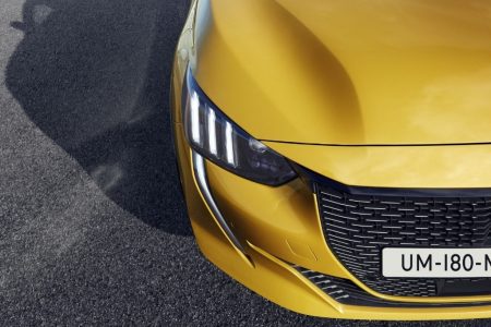 El Peugeot 208 2020 se presenta de manera oficial: ¡Con versión 100% eléctrica!